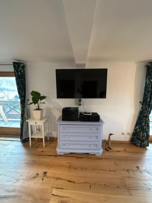 Charmante Farbenfrohe Wohnung Fuer Zwei 菲施巴豪 外观 照片