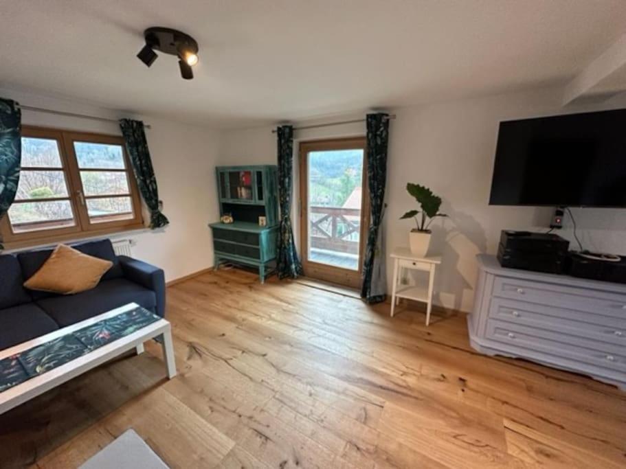 Charmante Farbenfrohe Wohnung Fuer Zwei 菲施巴豪 外观 照片